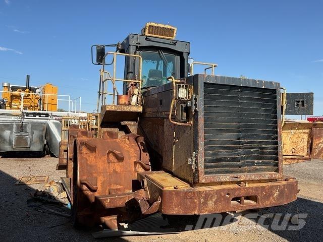 CAT 826C Compacteur de sol