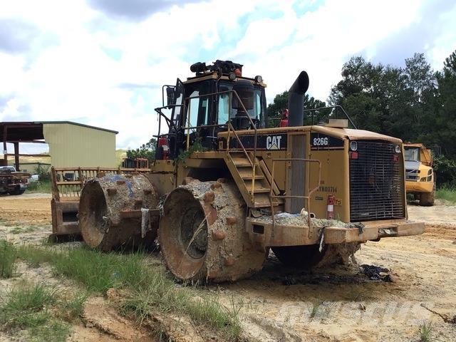 CAT 826G Compacteur de sol