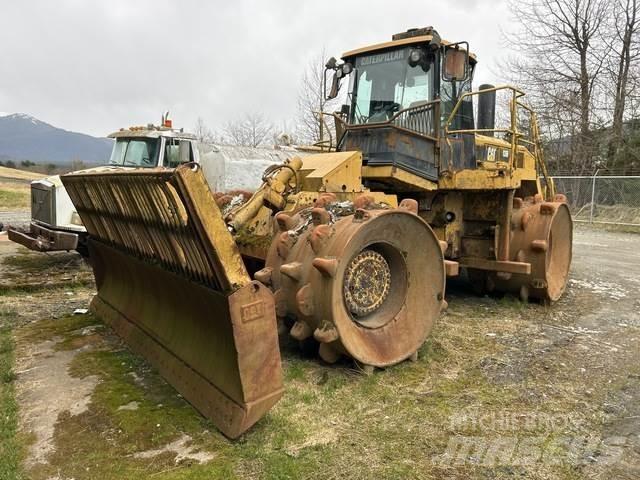 CAT 826H Compacteur de sol