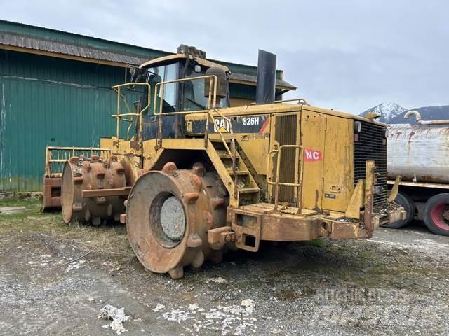 CAT 826H Compacteur de sol