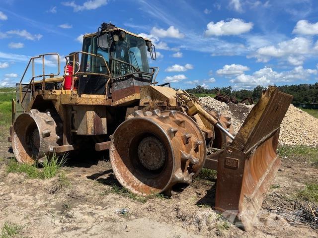 CAT 826H Compacteur de sol