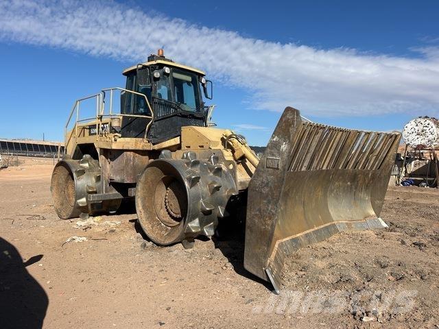 CAT 826H Compacteur de sol
