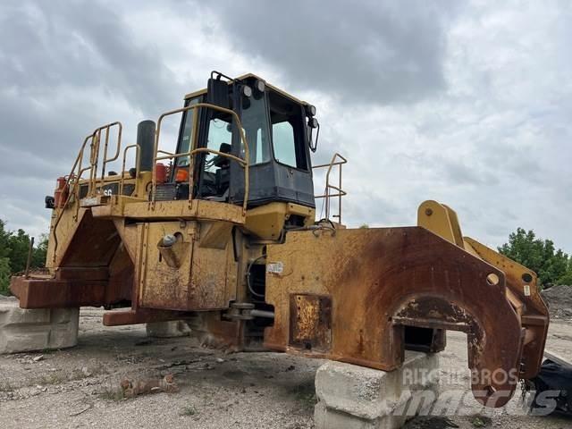 CAT 836G Compacteur de sol
