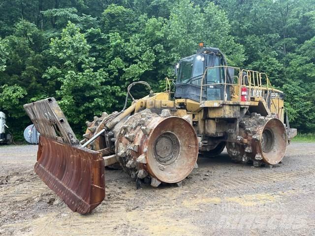 CAT 836G Compacteur de sol