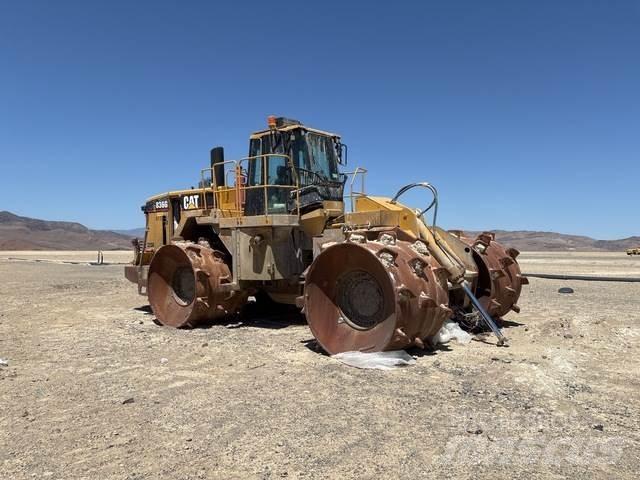 CAT 836G Compacteur de sol