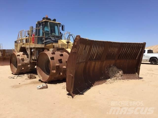 CAT 836G Compacteur de sol