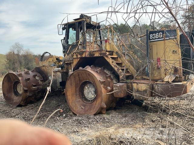 CAT 836G Compacteur de sol