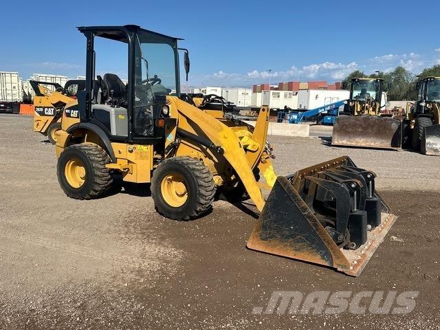 CAT 903C2 Chargeuse sur pneus