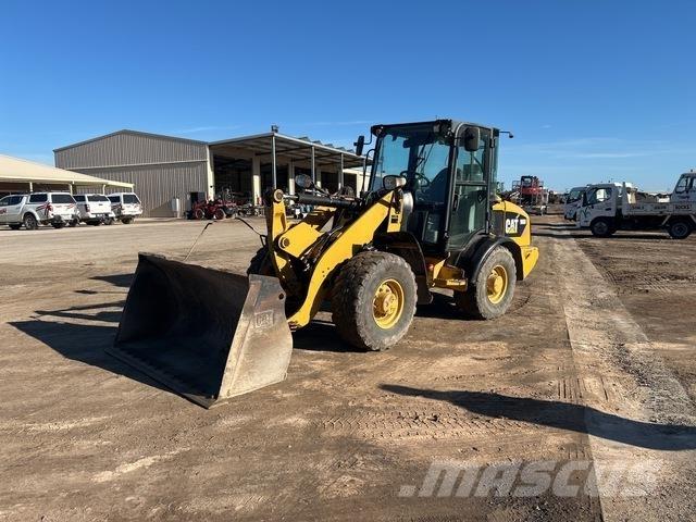 CAT 906H Chargeuse sur pneus