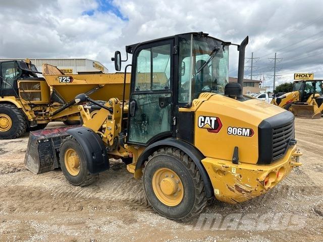 CAT 906M Chargeuse sur pneus