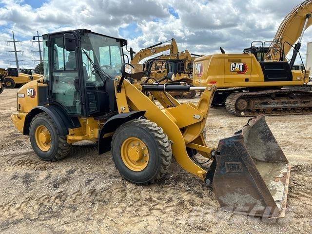 CAT 906M Chargeuse sur pneus