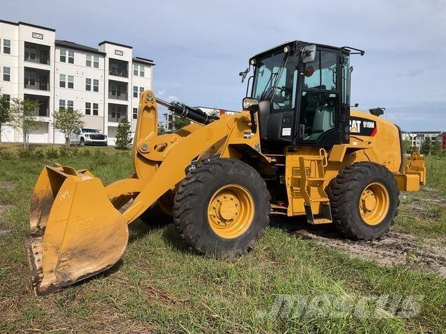 CAT 910M Chargeuse sur pneus