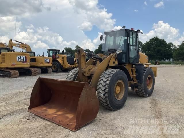 CAT 920 Chargeuse sur pneus