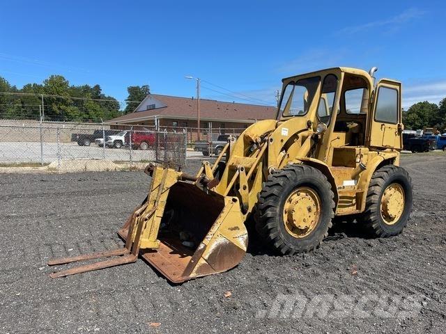 CAT 922 Chargeuse sur pneus
