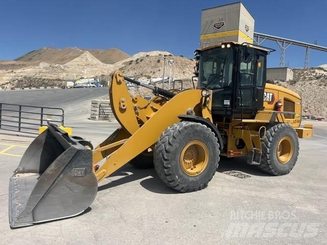 CAT 926M Chargeuse sur pneus