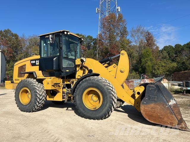 CAT 926M Chargeuse sur pneus