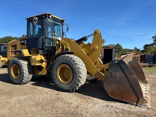 CAT 926M Chargeuse sur pneus