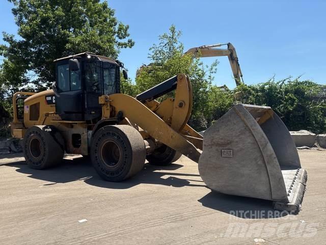 CAT 930K Chargeuse sur pneus