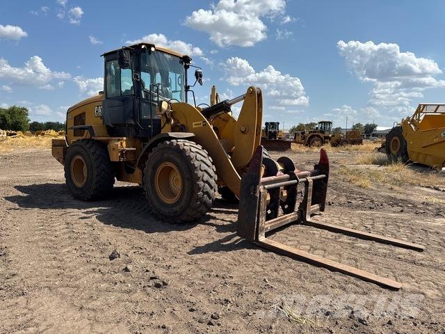 CAT 930M Chargeuse sur pneus