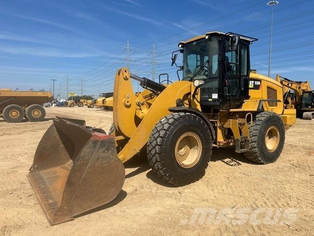CAT 930M Chargeuse sur pneus