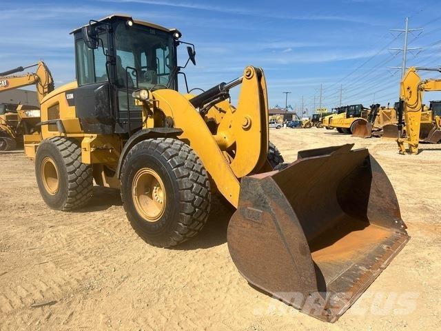 CAT 930M Chargeuse sur pneus
