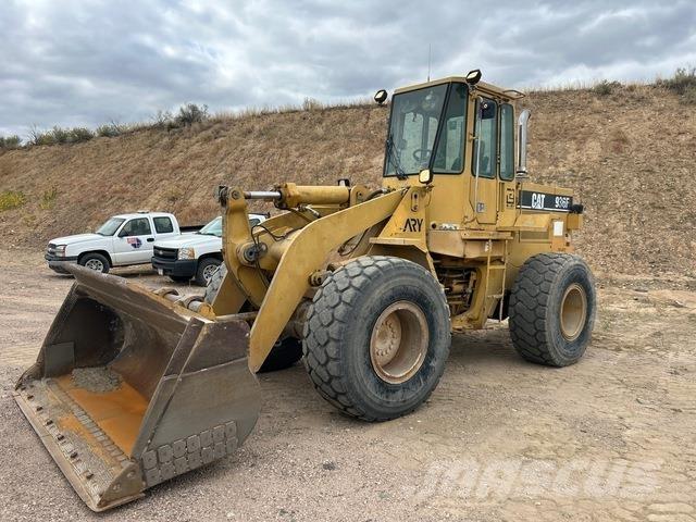 CAT 936F Chargeuse sur pneus