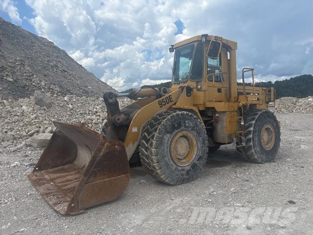 CAT 950E Chargeuse sur pneus