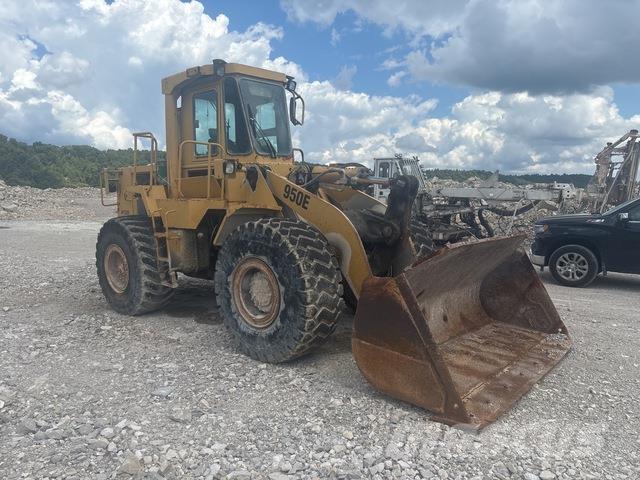 CAT 950E Chargeuse sur pneus