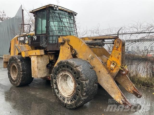 CAT 950M Chargeuse sur pneus