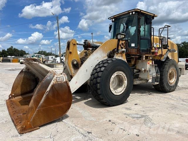 CAT 950M Chargeuse sur pneus