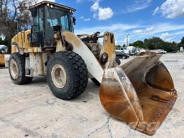 CAT 950M Chargeuse sur pneus