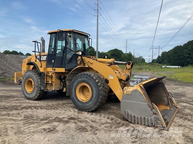 CAT 962H Chargeuse sur pneus
