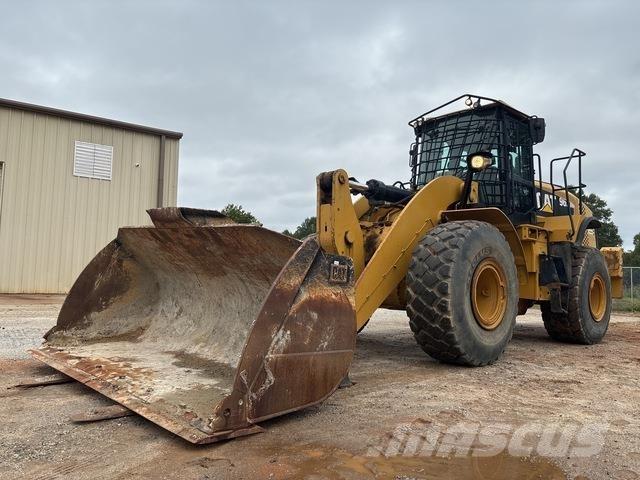 CAT 962M Chargeuse sur pneus