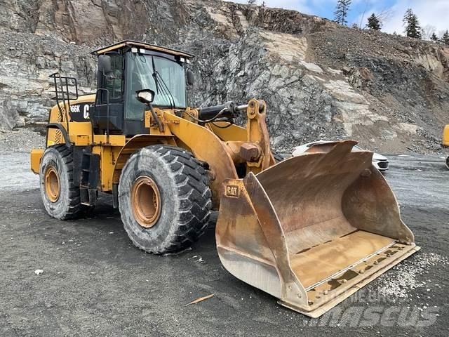 CAT 966K Chargeuse sur pneus