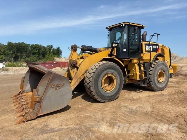 CAT 966M Chargeuse sur pneus