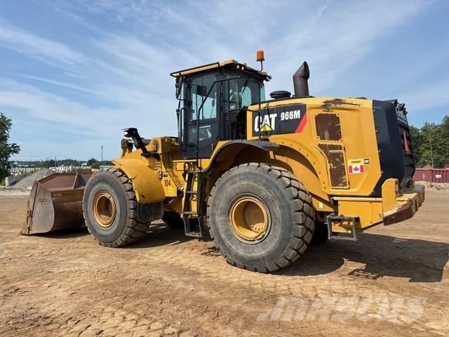 CAT 966M Chargeuse sur pneus