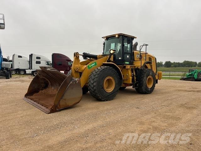 CAT 966M Chargeuse sur pneus