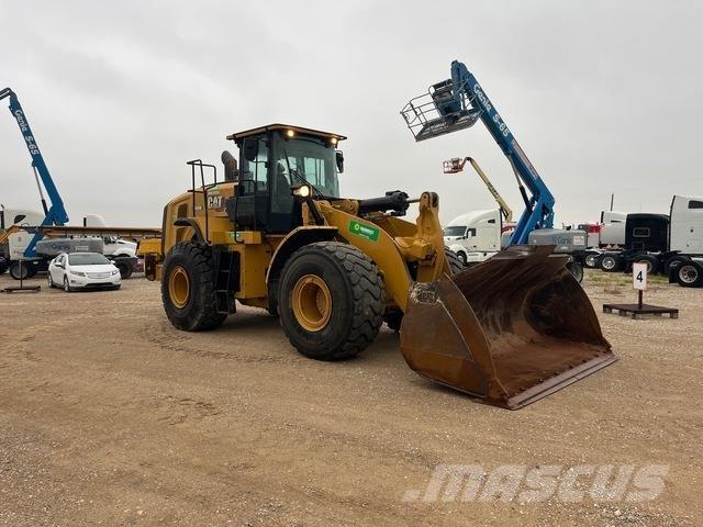 CAT 966M Chargeuse sur pneus