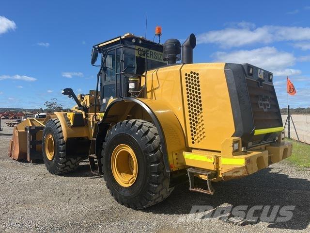 CAT 966M Chargeuse sur pneus
