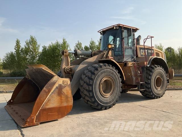 CAT 966M XE Chargeuse sur pneus