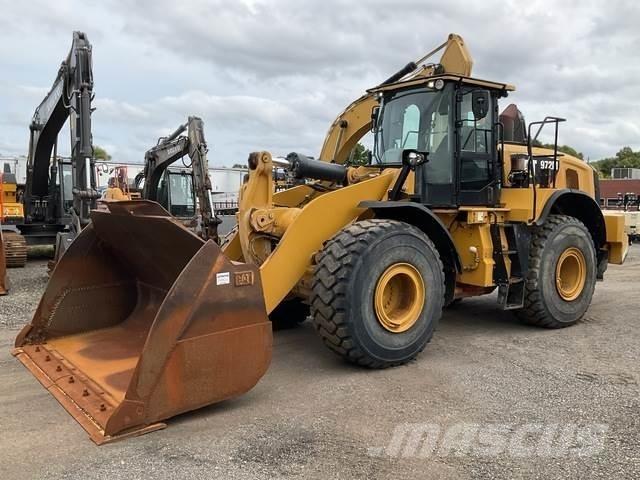 CAT 972M Chargeuse sur pneus