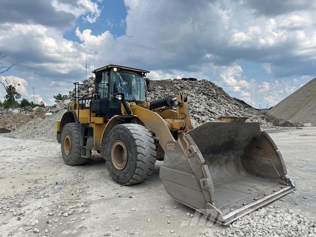 CAT 972M Chargeuse sur pneus