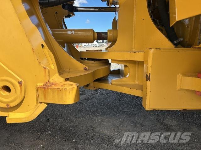 CAT 980M Chargeuse sur pneus