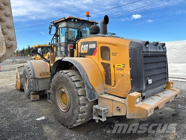 CAT 980M Chargeuse sur pneus