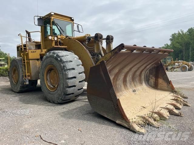 CAT 988B Chargeuse sur pneus