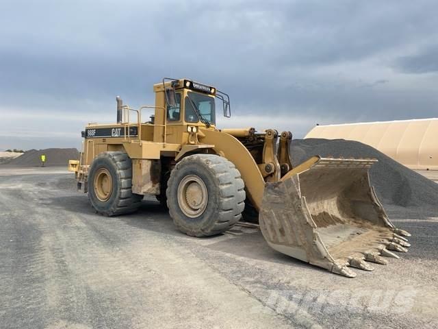 CAT 988F Chargeuse sur pneus