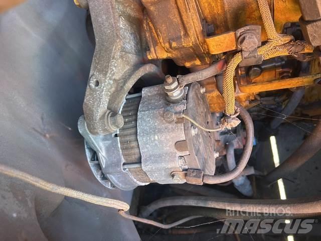 CAT 988H Chargeuse sur pneus