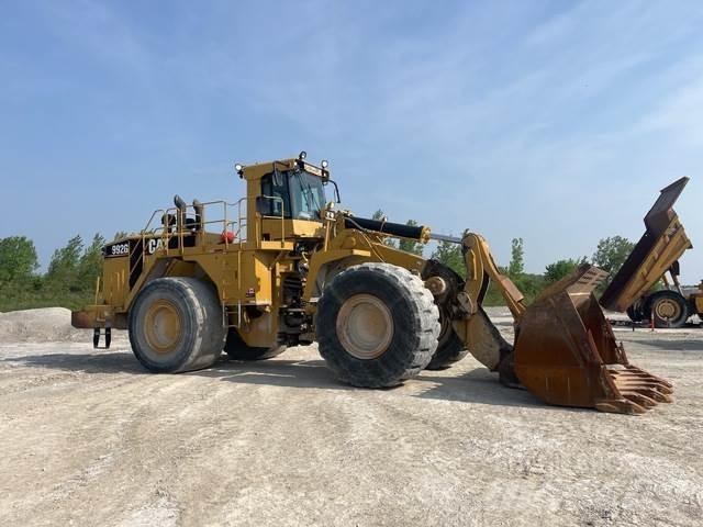 CAT 992G Chargeuse sur pneus