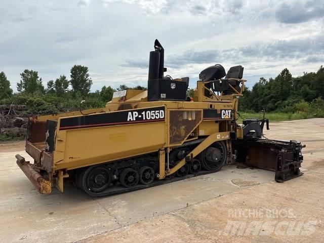 CAT AP-1055D Finisseur