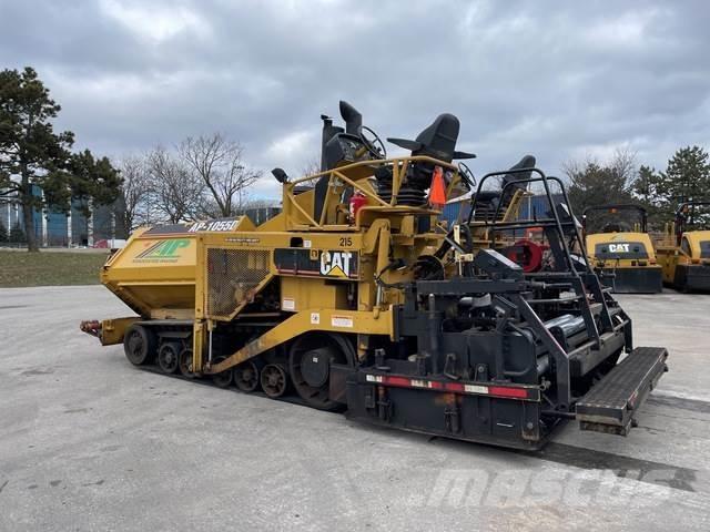CAT AP-1055D Finisseur